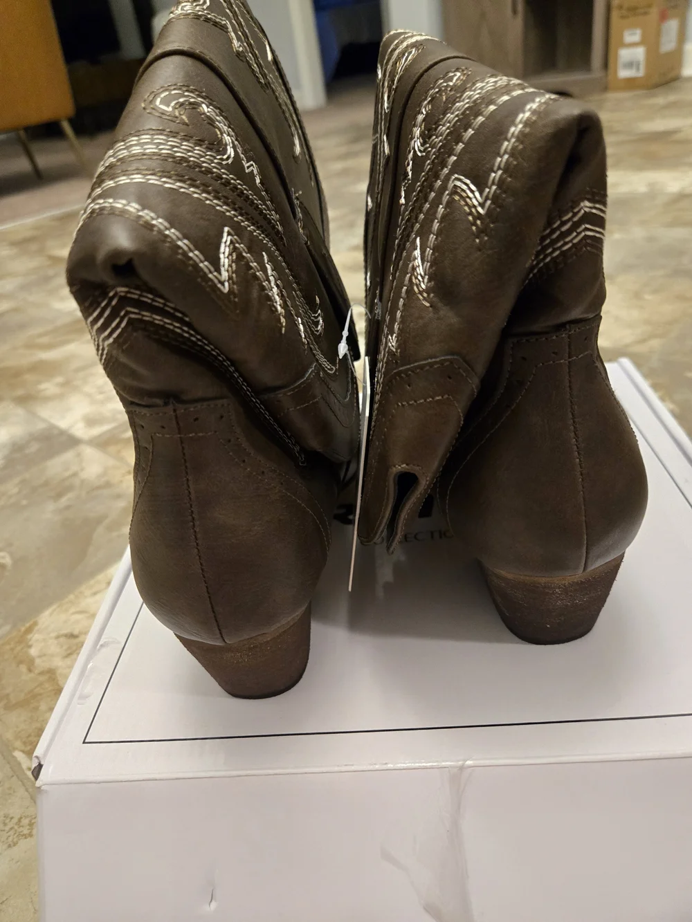 Brown Women's Western Embroidered Cowboy Booties